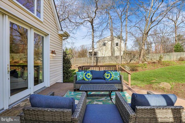 12015 HAMDEN CT, Oakton, VA 22124