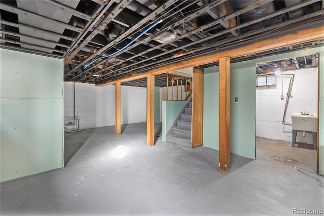 20178 Manor Street, Detroit, MI 48221