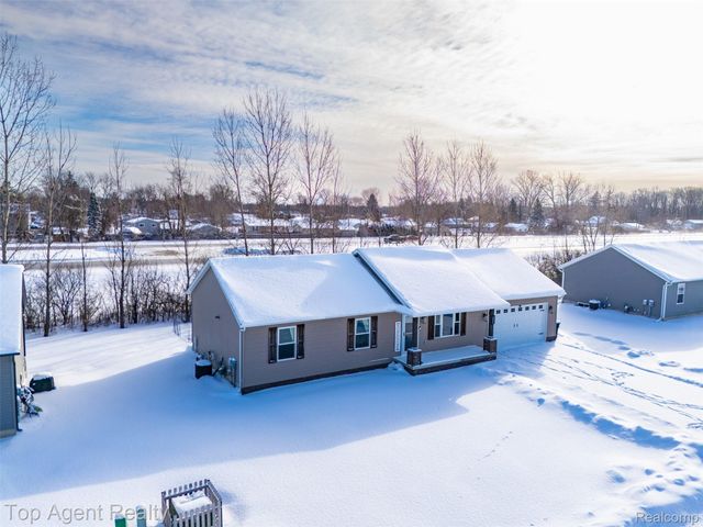 354 Marion Avenue, Kimball Township, MI 48074