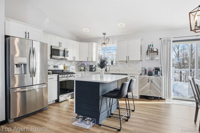 354 Marion Avenue, Kimball Township, MI 48074