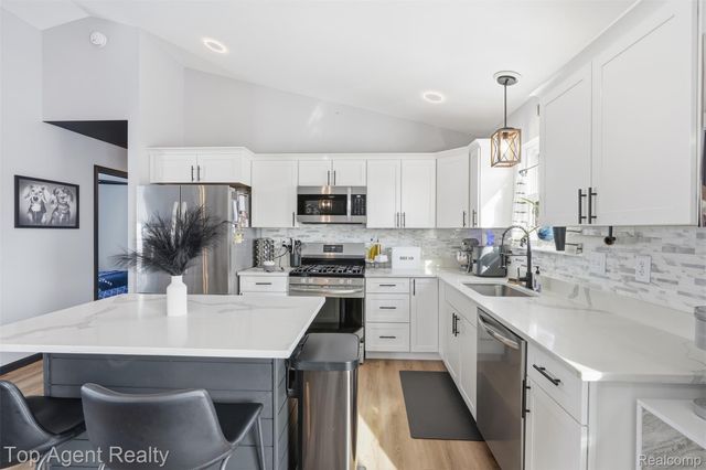 354 Marion Avenue, Kimball Township, MI 48074