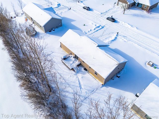 354 Marion Avenue, Kimball Township, MI 48074