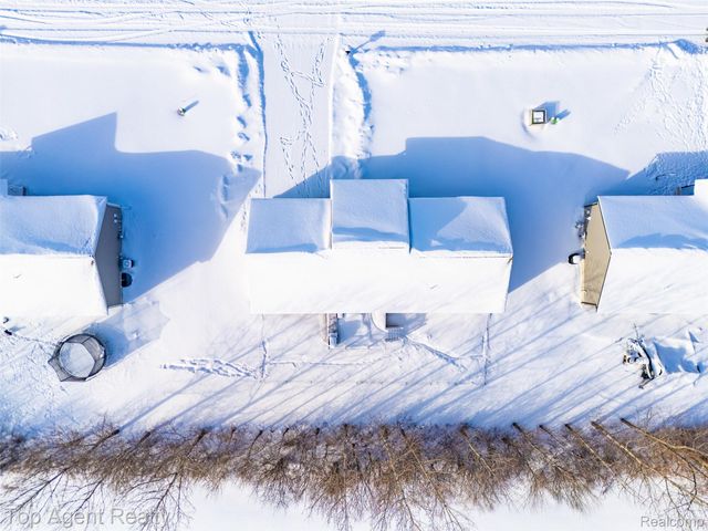 354 Marion Avenue, Kimball Township, MI 48074