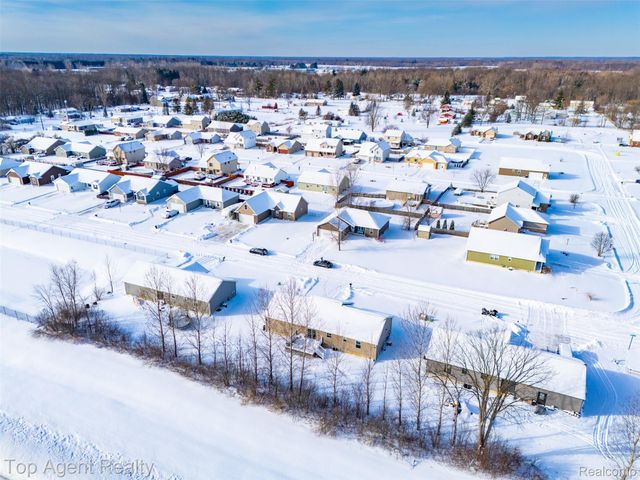 354 Marion Avenue, Kimball Township, MI 48074