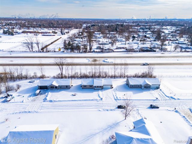 354 Marion Avenue, Kimball Township, MI 48074