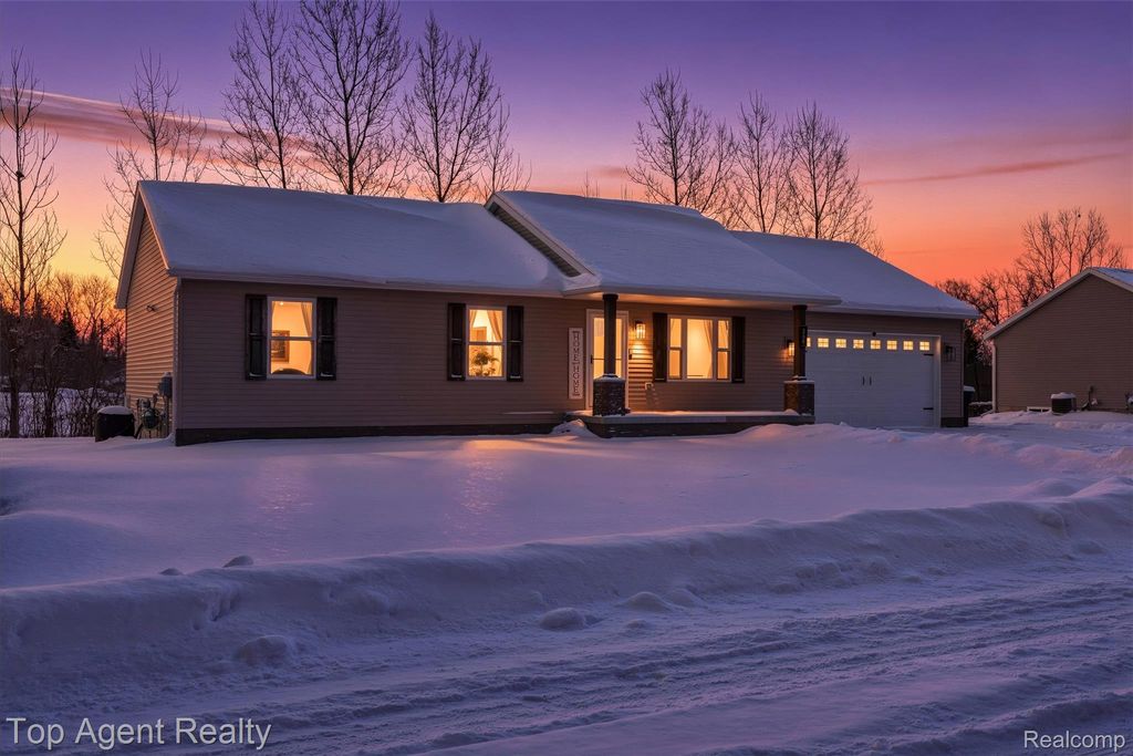 354 Marion Avenue, Kimball Township, MI 48074