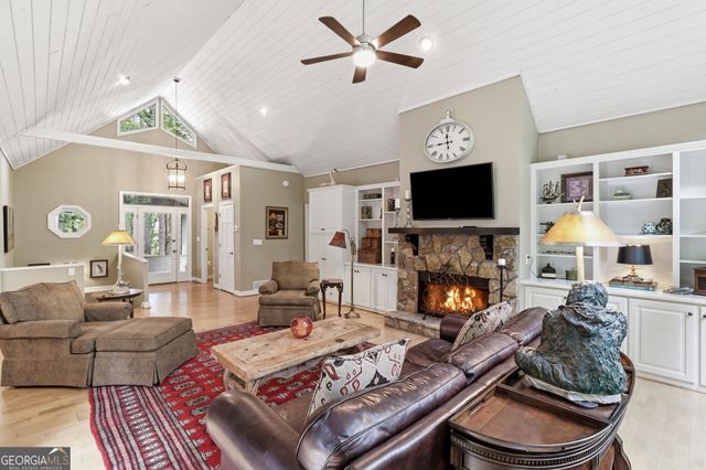 52 Swallow Point, Big Canoe, GA 30143
