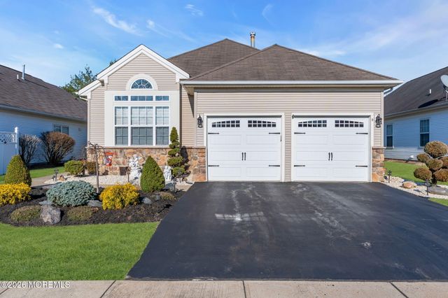 9 Ignatius Drive, Manchester, NJ 08759