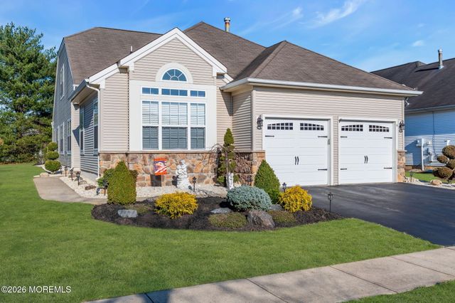 9 Ignatius Drive, Manchester, NJ 08759