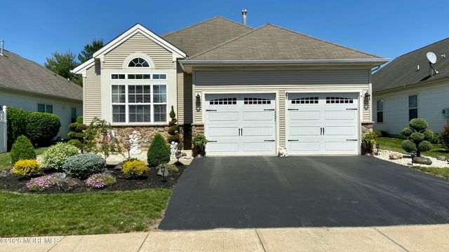 9 Ignatius Drive, Manchester, NJ 08759