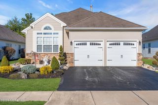 9 Ignatius Drive, Manchester, NJ 08759