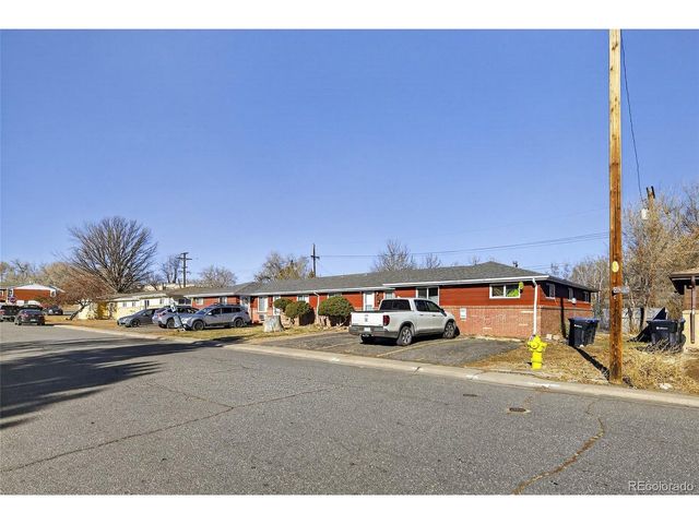 7705 W 61st Ave, Arvada, CO 80004