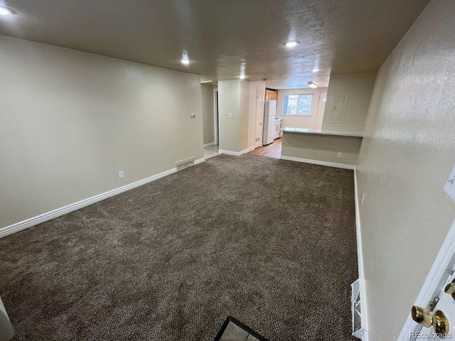 7705 W 61st Ave, Arvada, CO 80004