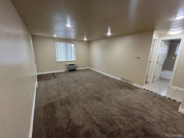 7705 W 61st Ave, Arvada, CO 80004