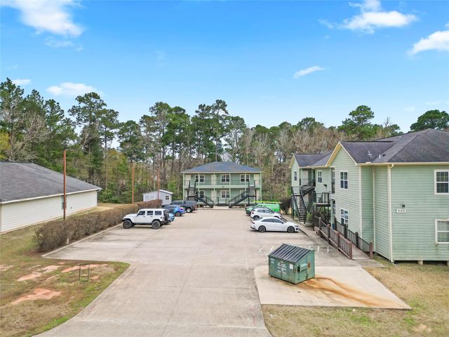 409 Beto St 12, Huntsville, TX 77340