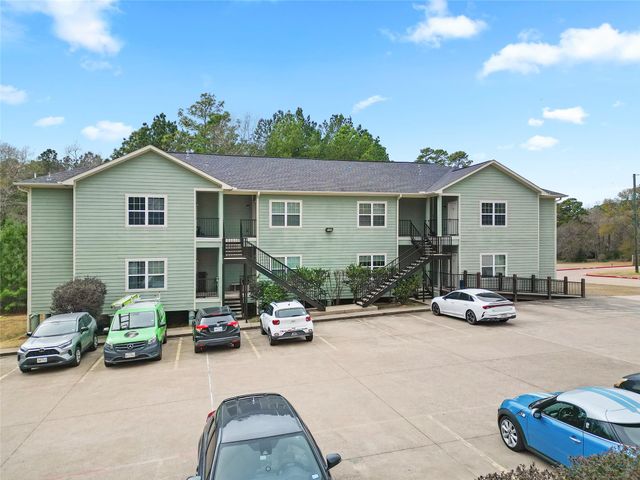 409 Beto St 12, Huntsville, TX 77340