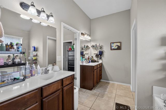 9302 N 98th East Court, Owasso, OK 74055