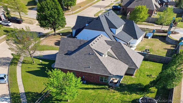 9302 N 98th East Court, Owasso, OK 74055