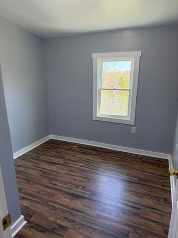 5334 Smith Mountain Lake PKWY, Huddleston, VA 24104