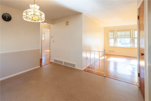 110 Crest Drive, Pawtucket, RI 02861