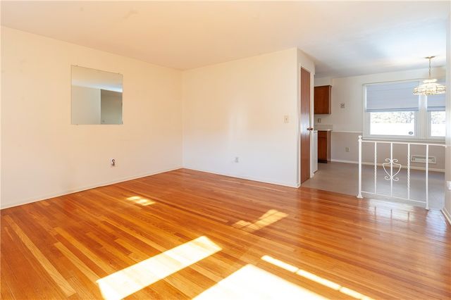 110 Crest Drive, Pawtucket, RI 02861