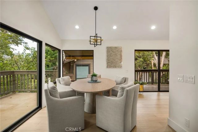 8 Montanas Sud 60, Irvine, CA 92612