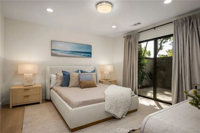 8 Montanas Sud 60, Irvine, CA 92612