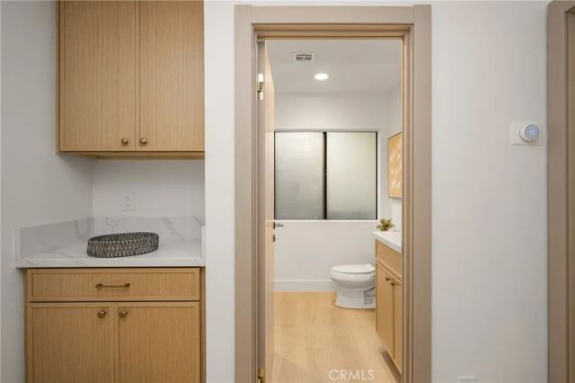 8 Montanas Sud 60, Irvine, CA 92612