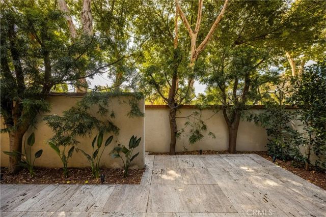 8 Montanas Sud 60, Irvine, CA 92612