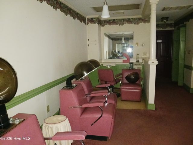 101 W Highland Avenue, Kinston, NC 28501