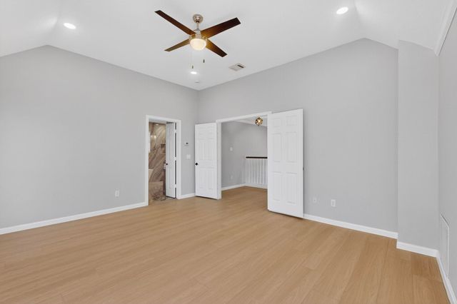 325 Crooked Creek, Garland, TX 75043