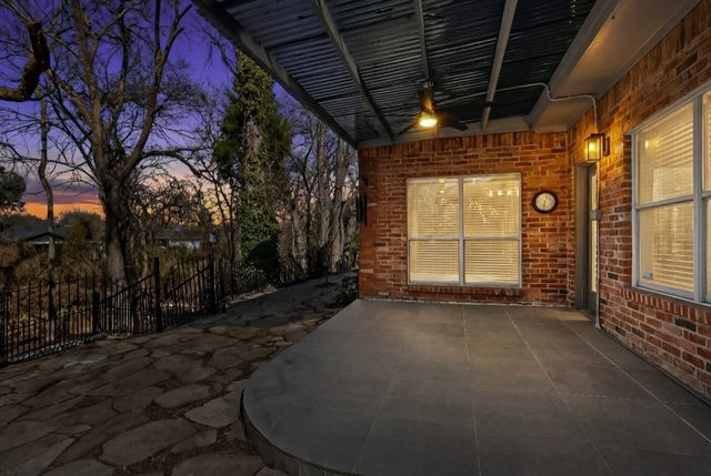 325 Crooked Creek, Garland, TX 75043