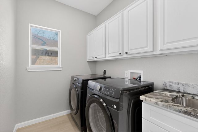 325 Crooked Creek, Garland, TX 75043