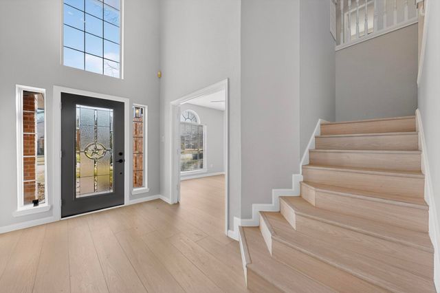 325 Crooked Creek, Garland, TX 75043