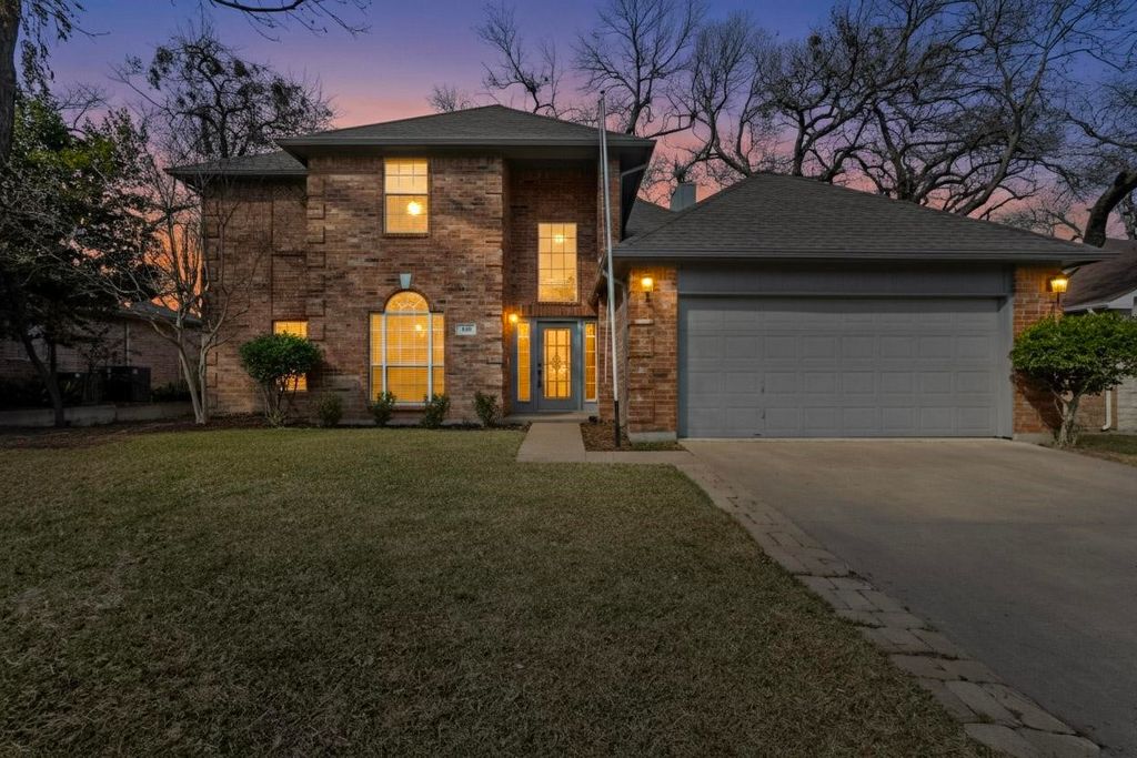 325 Crooked Creek, Garland, TX 75043