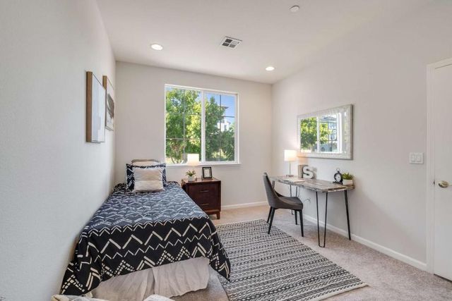 290 Casselino Drive, San Jose, CA 95136