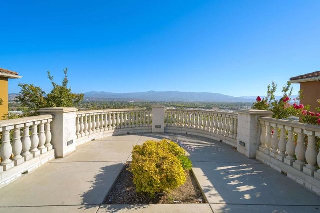 290 Casselino Drive, San Jose, CA 95136