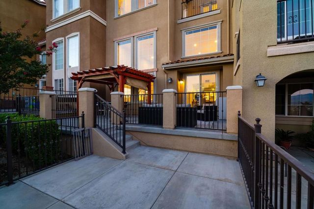 290 Casselino Drive, San Jose, CA 95136