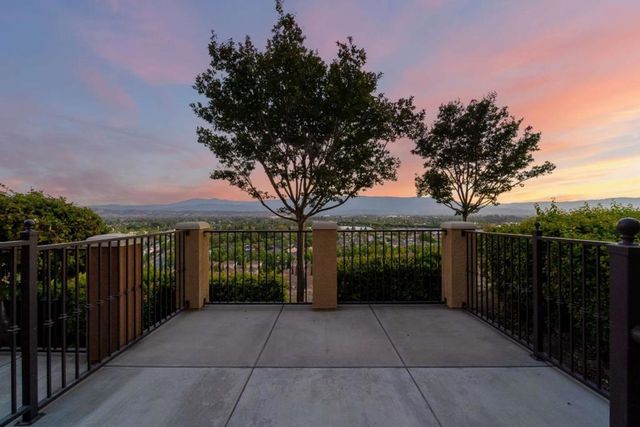 290 Casselino Drive, San Jose, CA 95136