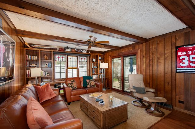 4744 Franklin Avenue, Western Springs, IL 60558