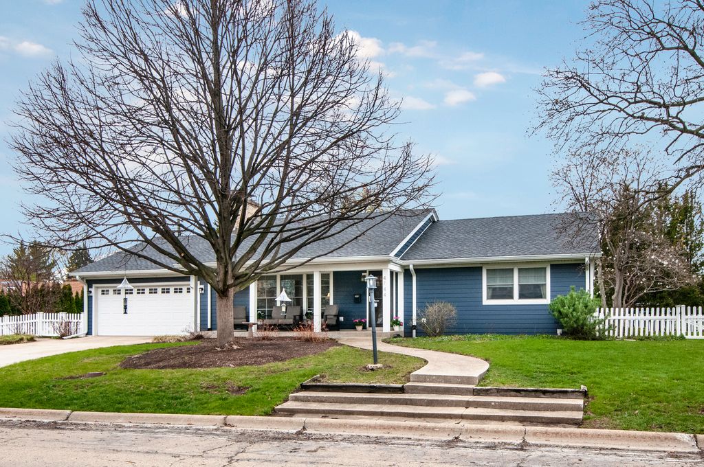 4744 Franklin Avenue, Western Springs, IL 60558