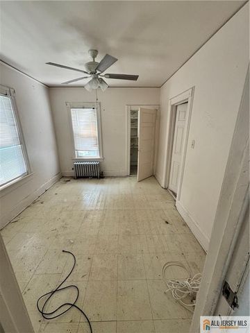 37 Dekalb Avenue, Plainfield, NJ 07063