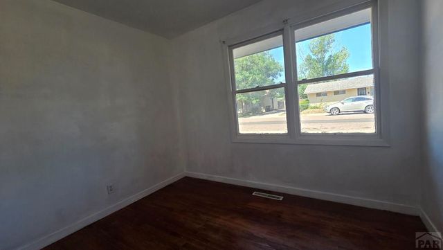 2640 Forsythia St, Pueblo, CO 81005