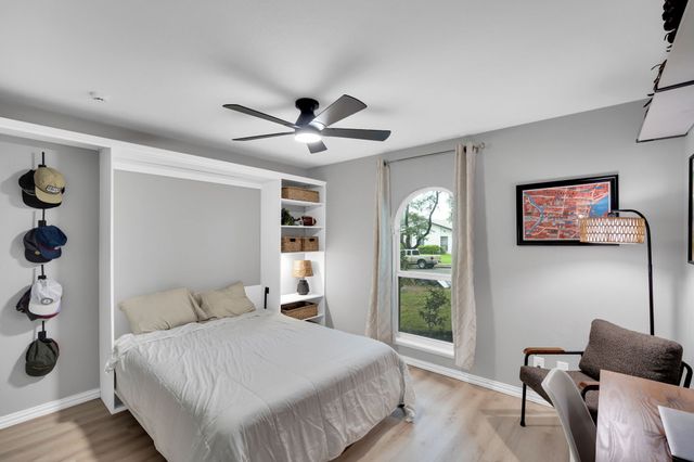 10810 Wallbrook Drive, Dallas, TX 75238