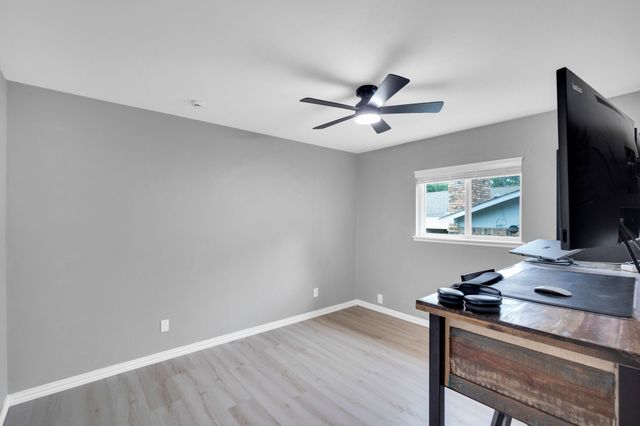 10810 Wallbrook Drive, Dallas, TX 75238