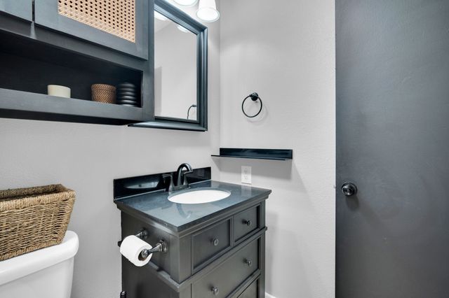 10810 Wallbrook Drive, Dallas, TX 75238