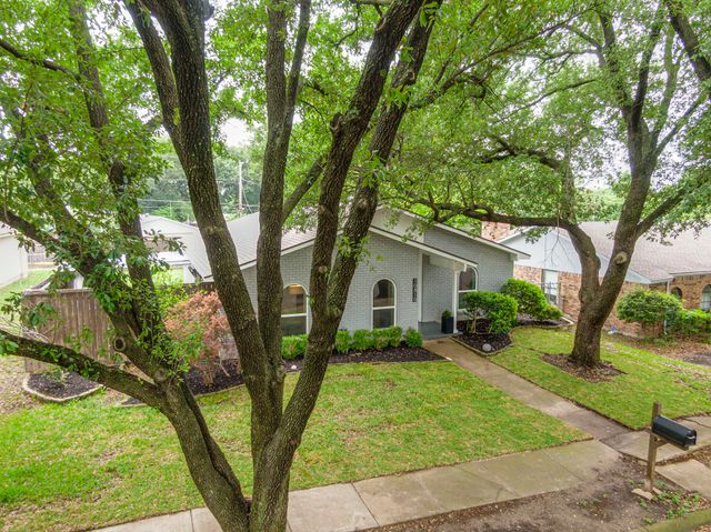 10810 Wallbrook Drive, Dallas, TX 75238