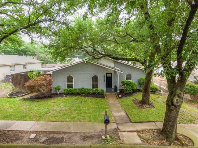 10810 Wallbrook Drive, Dallas, TX 75238