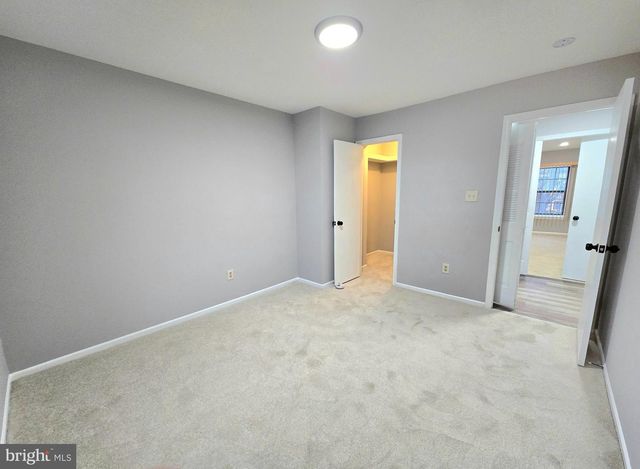 838 KINGS CROFT, Cherry Hill, NJ 08034