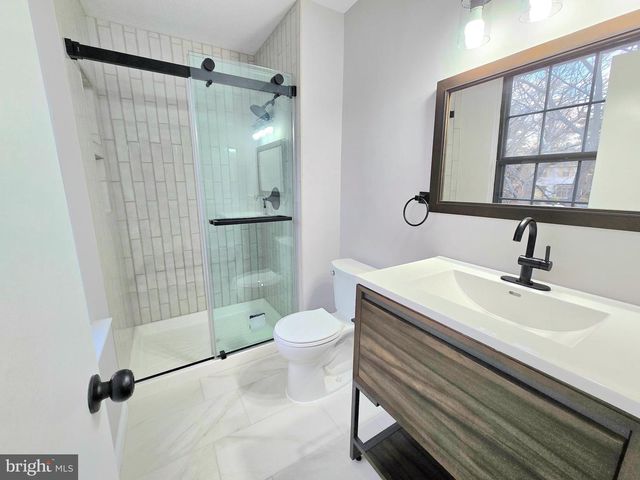 838 KINGS CROFT, Cherry Hill, NJ 08034